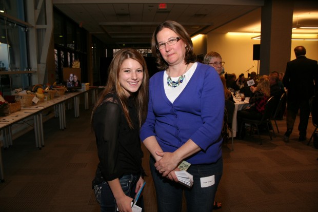 Kristina Kaiser, Judy Faires